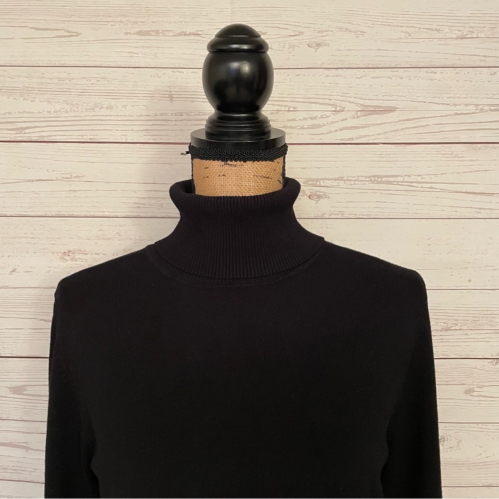 Calvin Klein lightweight sweater - size Lg - Picture 2 of 13